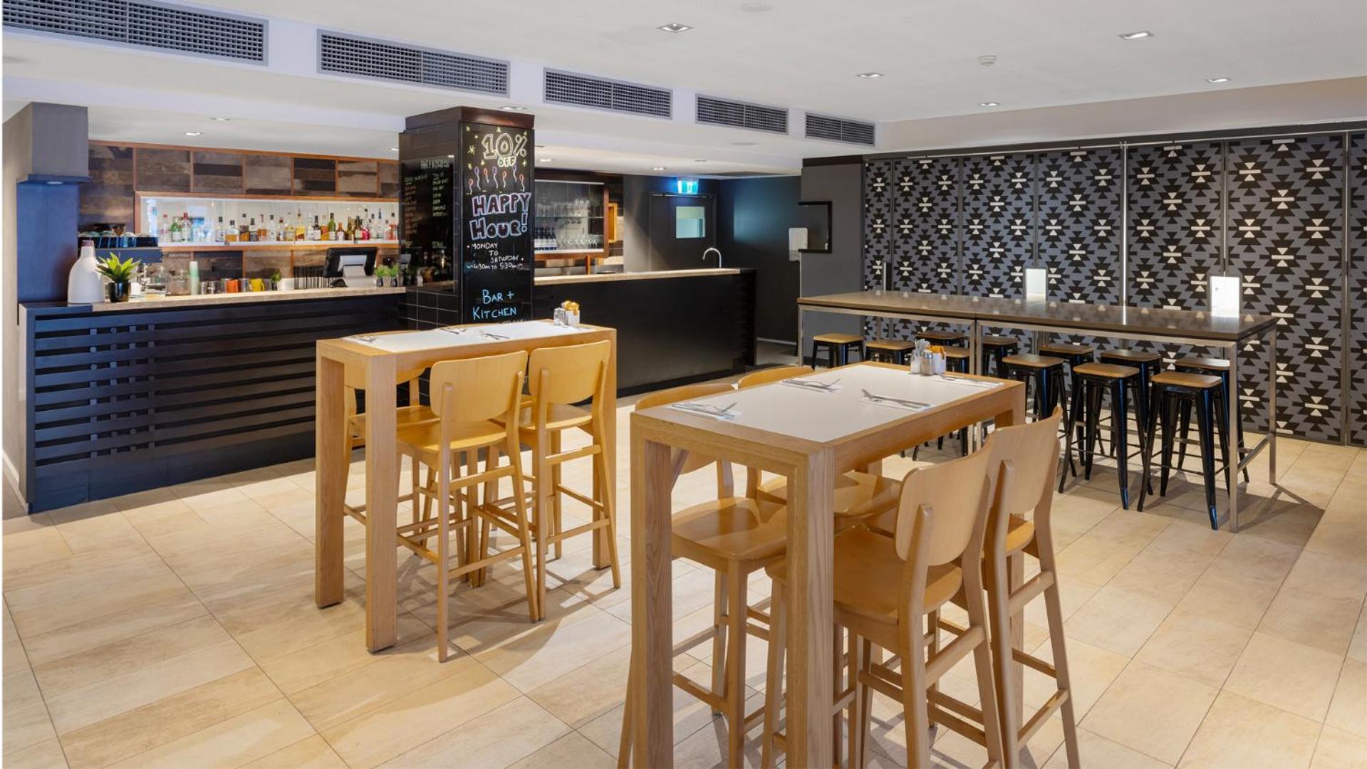 Oaks Perth Hotel Екстериор снимка
