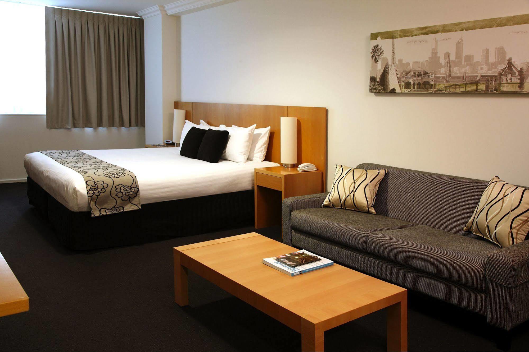 Oaks Perth Hotel Екстериор снимка